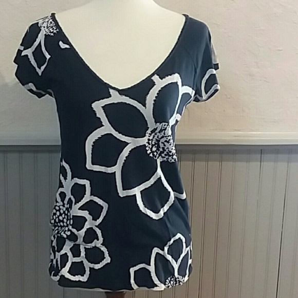 American Eagle Outfitters Tops - 💕American Eagle Outfitters* Top